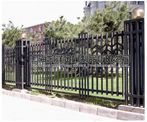 上海铁艺围栏 护栏 专业定做 品质优秀 厂家供应 (金属装饰工程)